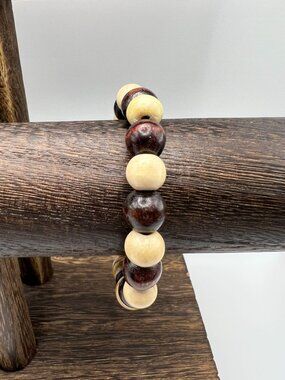 Wooden Bead Bracelet With Neutral Tones & Swirled Accents